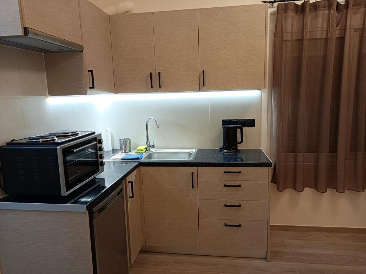 Apartment Dipla 3 เอเธนส์ ภายนอก รูปภาพ